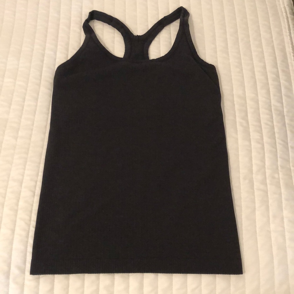 Lulu Ebb to Street Tank